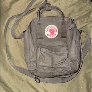 Fjällräven Kånken Mini Gray Backpack